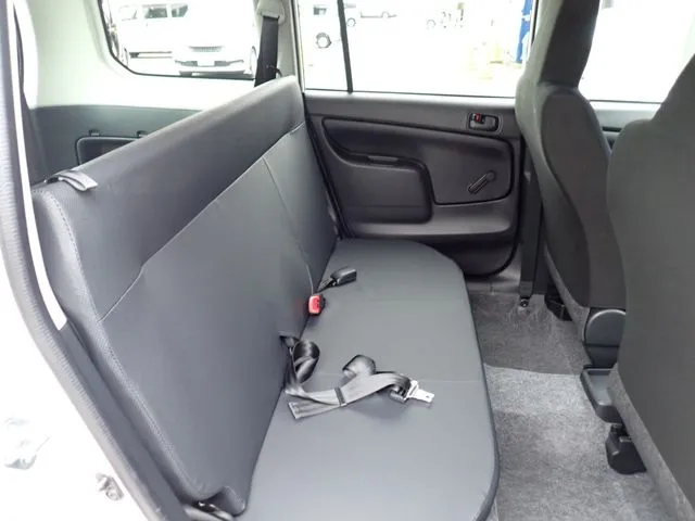 プロボックスバン 4WD(トヨタ)の車両写真