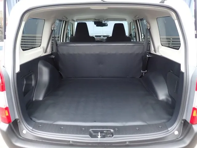 プロボックスバン 4WD(トヨタ)の車両写真