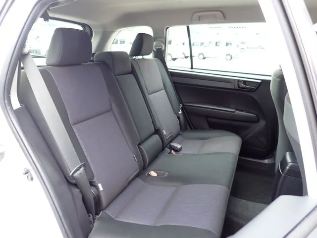 トヨタ　カローラフィールダー　４ＷＤ