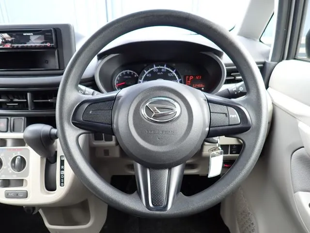 ムーヴ（ダイハツ）の車両写真