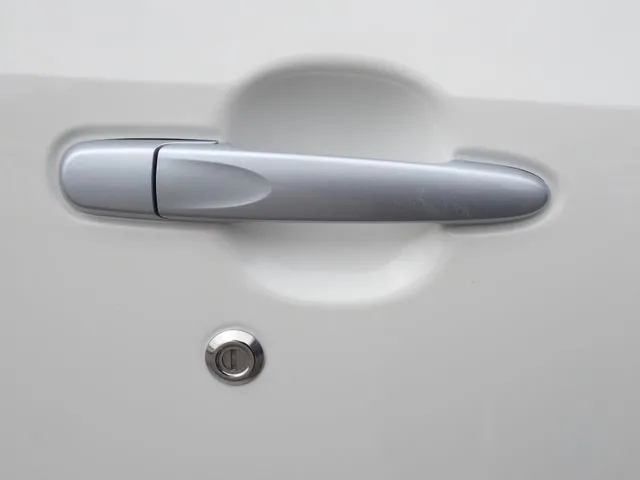 ムーヴ（ダイハツ）の車両写真