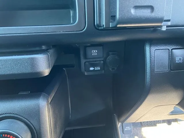 トヨタ プロボックスバン 4WD