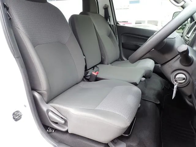 キャラバンV 1.25t 2WD(ニッサン)の車両写真