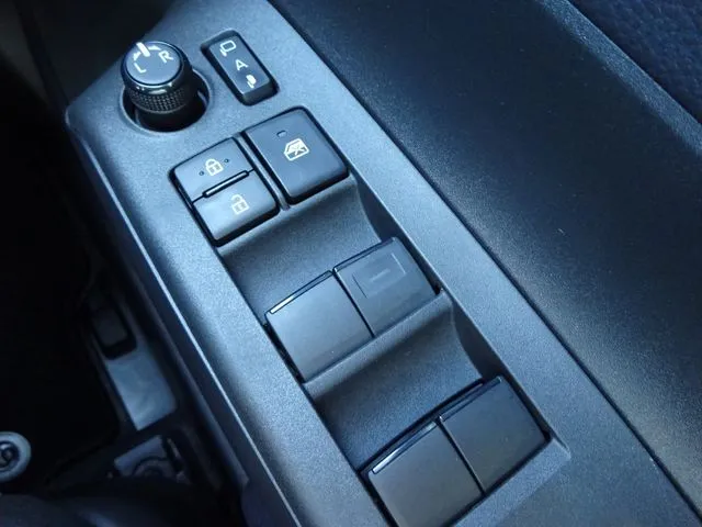 アクア(トヨタ)の車両写真