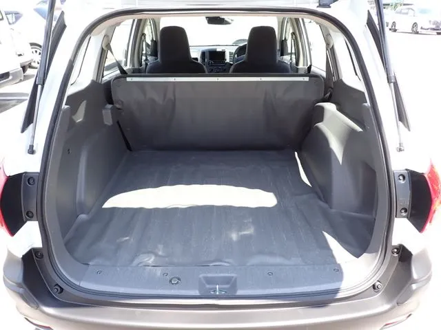 NV150 AD 2WD(ニッサン)の車両写真