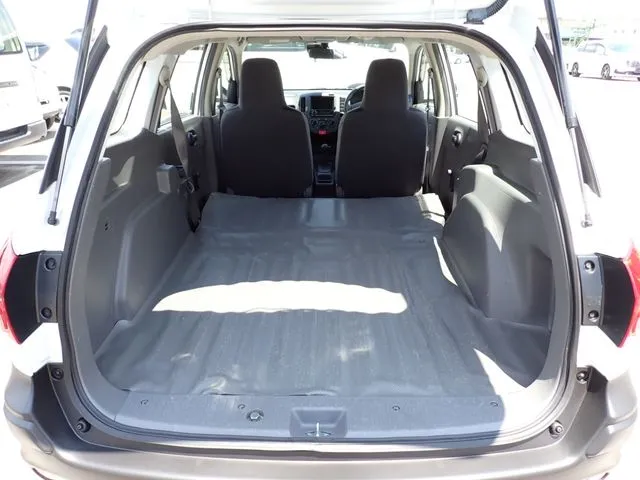 NV150 AD 2WD(ニッサン)の車両写真