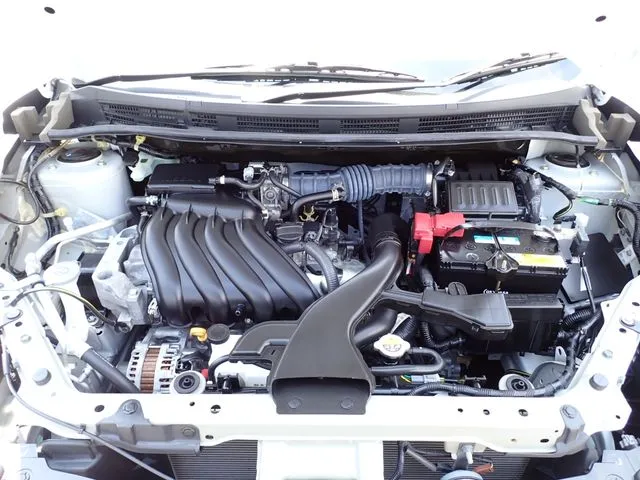 NV150 AD 2WD(ニッサン)の車両写真