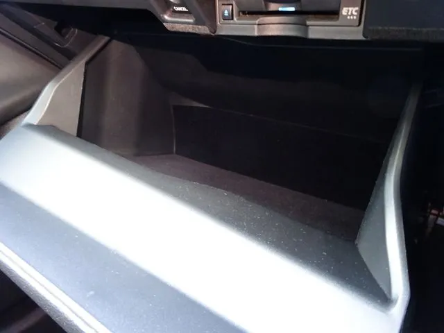 トヨタ クラウン セダン ハイブリッド