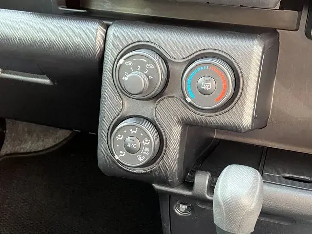 トヨタ　プロボックスバン　４ＷＤ