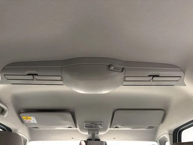 スペーシア（スズキ）の車両写真