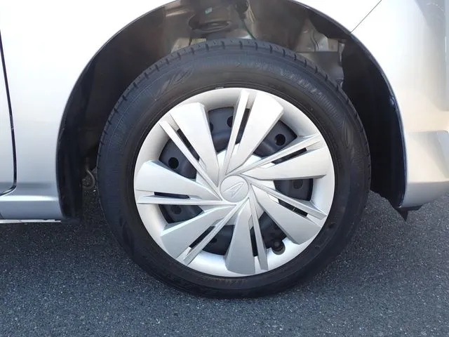 ダイハツ　ミラ　イース