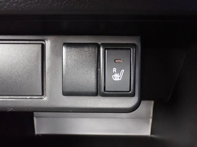 アルト　４ＷＤ（スズキ）の車両写真