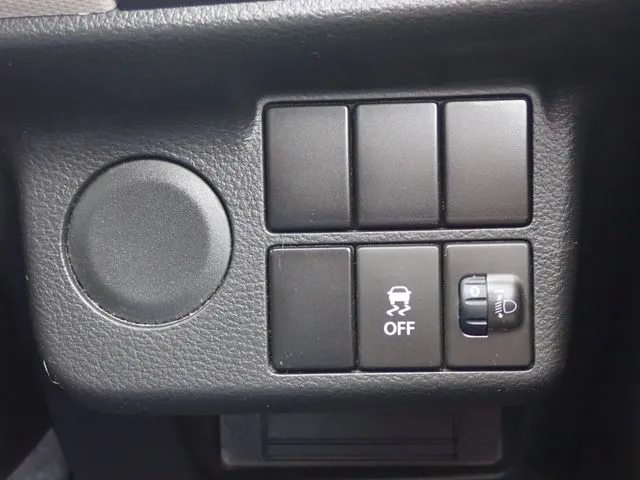 アルト　４ＷＤ（スズキ）の車両写真