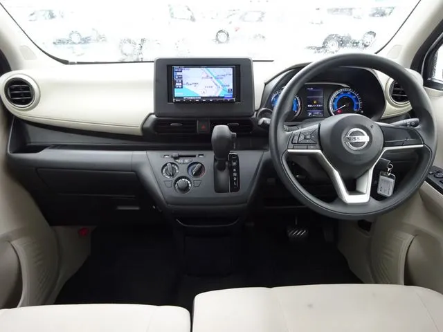 デイズ(ニッサン)の車両写真