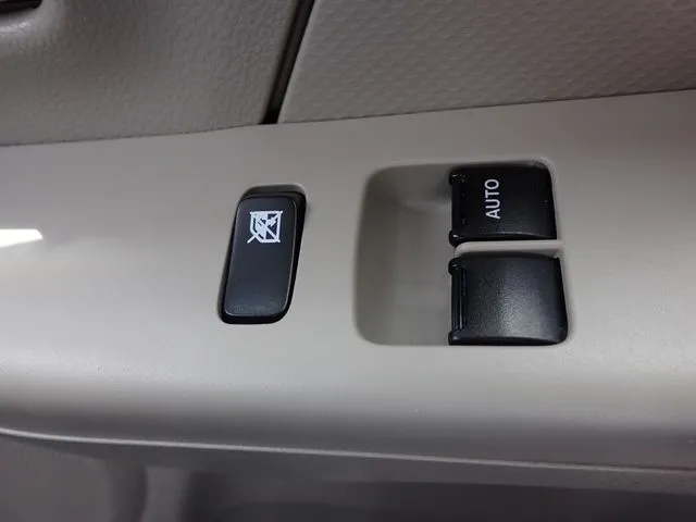 エブリイバン（スズキ）の車両写真