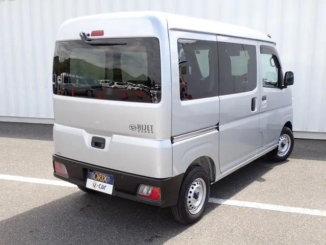ハイゼットカーゴ（ダイハツ）の車両写真