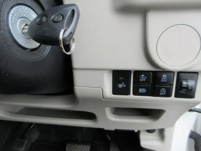 ムーヴ　４ＷＤ（ダイハツ）の車両写真