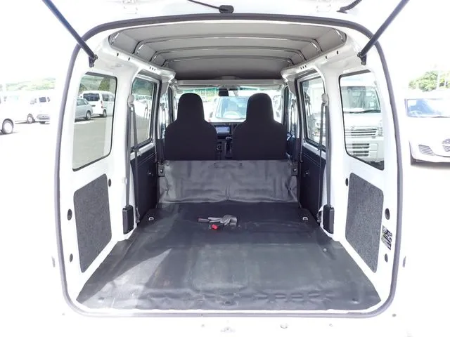 ハイゼットカーゴ（ダイハツ）の車両写真