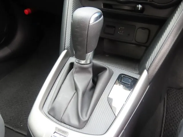 ＭＡＺＤＡ２（マツダ）の車両写真