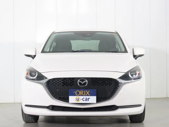 ＭＡＺＤＡ２（マツダ）の車両写真