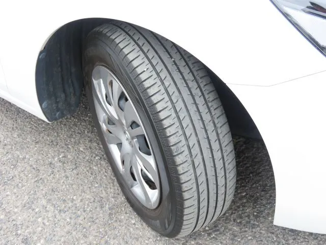 ＭＡＺＤＡ２（マツダ）の車両写真