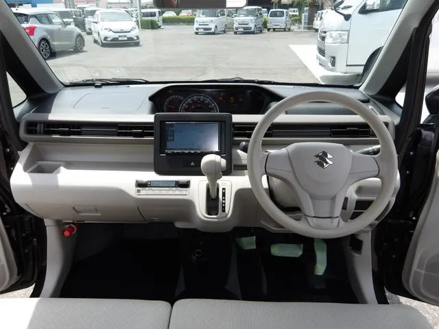 ワゴンＲ（スズキ）の車両写真