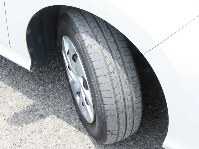 ヤリス（トヨタ）の車両写真