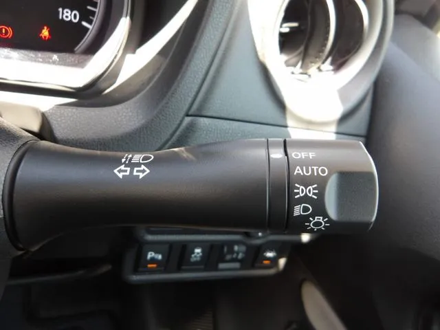 ノート（ニッサン）の車両写真
