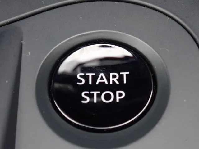 ノート（ニッサン）の車両写真