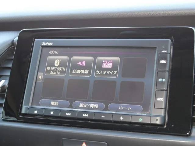 フィット　ｅ：ＨＥＶ（ホンダ）の車両写真