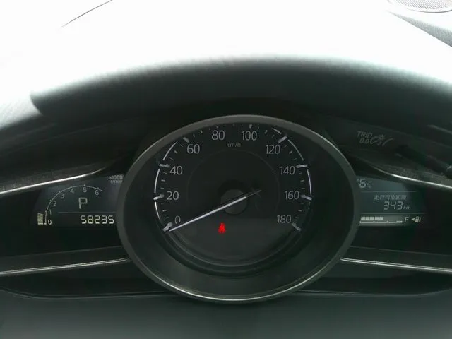 マツダ MAZDA2
