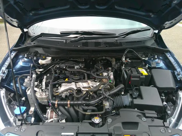 マツダ MAZDA2
