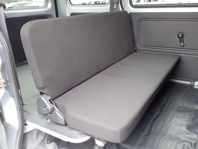 ハイゼットカーゴ（ダイハツ）の車両写真