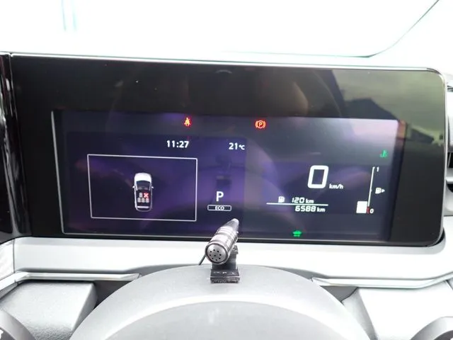 ノート（ニッサン）の車両写真