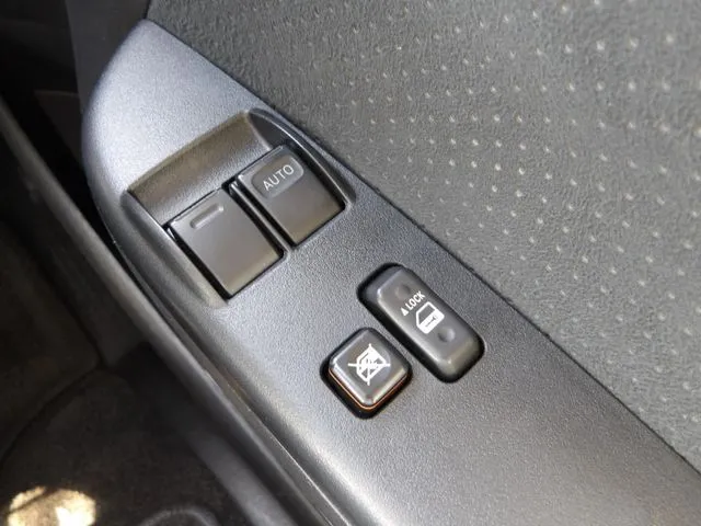 ハイエースバン　２ＷＤ（トヨタ）の車両写真