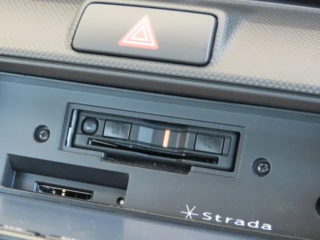 カローラアクシオ ハイブリッド(トヨタ)の車両写真