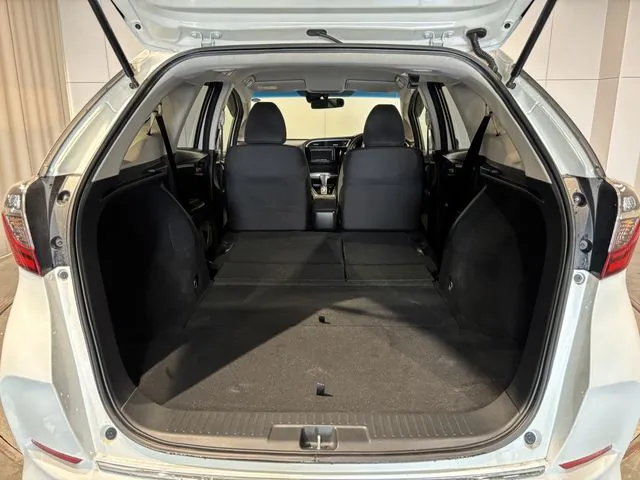 ホンダ　シャトル　４ＷＤ
