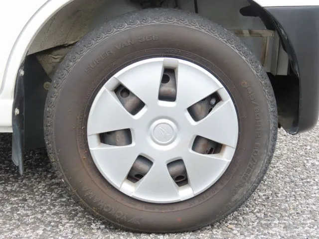 ハイゼットカーゴ(ダイハツ)の車両写真