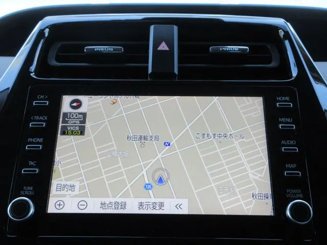 トヨタ プリウス 4WD