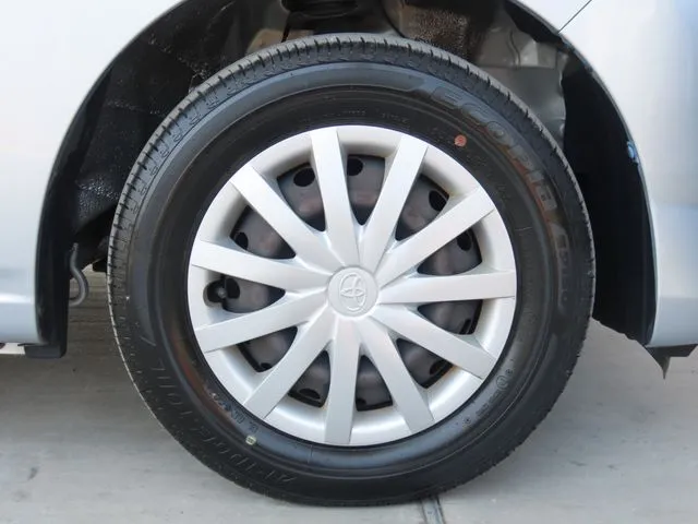ピクシス エポック(トヨタ)の車両写真