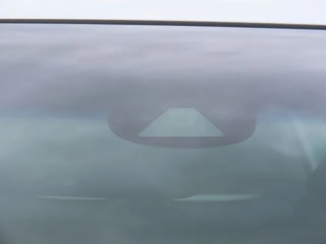 シャトル ハイブリッド(ホンダ)の車両写真