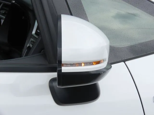 シャトル ハイブリッド(ホンダ)の車両写真