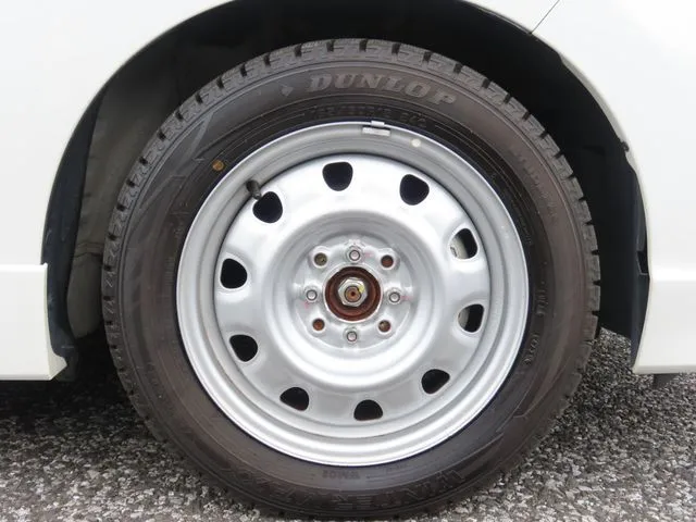 シャトル ハイブリッド(ホンダ)の車両写真