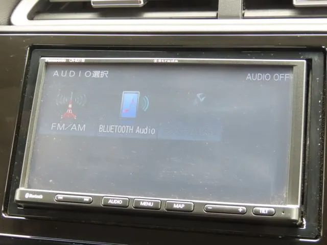 シャトル ハイブリッド(ホンダ)の車両写真