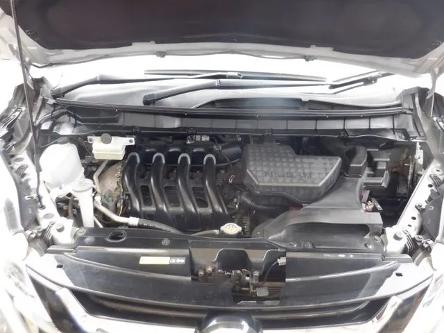 セレナ Sハイブリッド(ニッサン)の車両写真