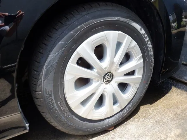 プリウス(トヨタ)の車両写真