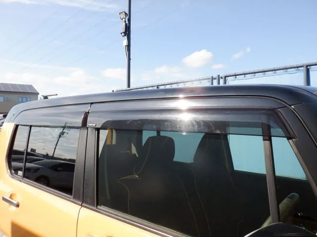 ハスラー 4WD(スズキ)の車両写真