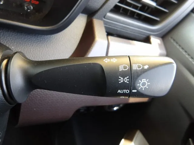 ジャスティ(スバル)の車両写真