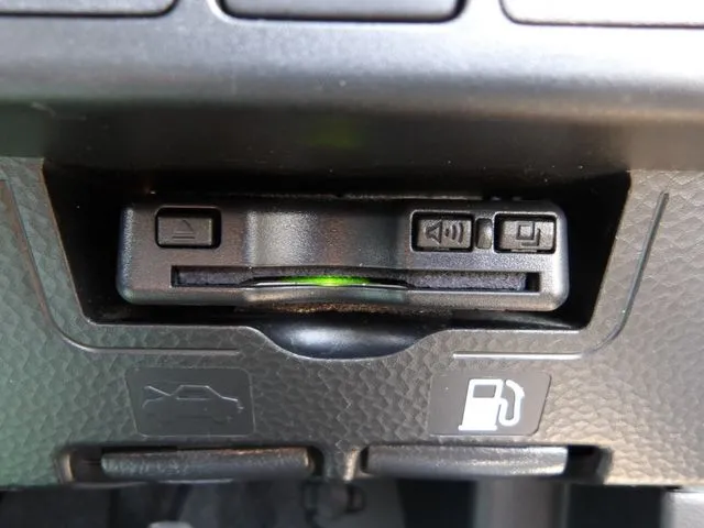 ジャスティ(スバル)の車両写真