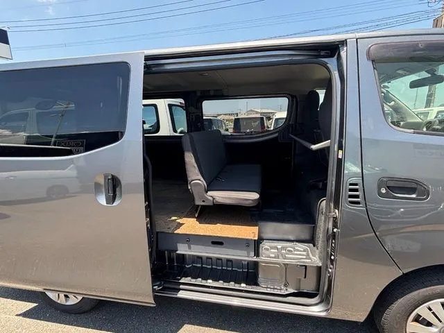 NV350キャラバン(ニッサン)の車両写真
